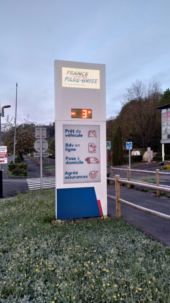 Panneau publicitaire indiquant -3°C