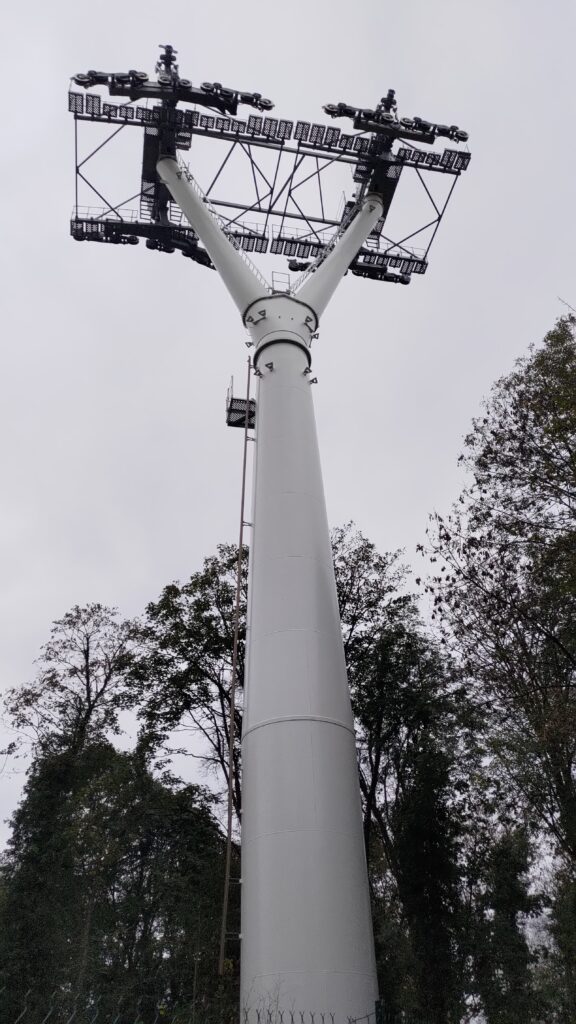 Un poteau qui sera sur le parcours du Cable 1