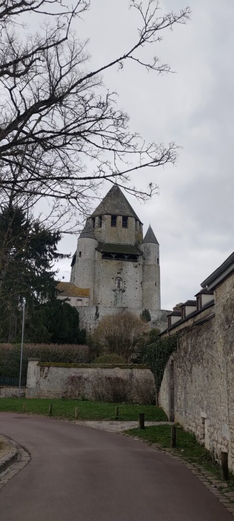 Tour César