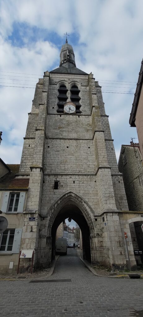 Tour Notre-Dame-du-Val