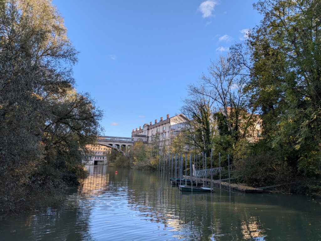 Vue de l'usine à chocolat de Noisy