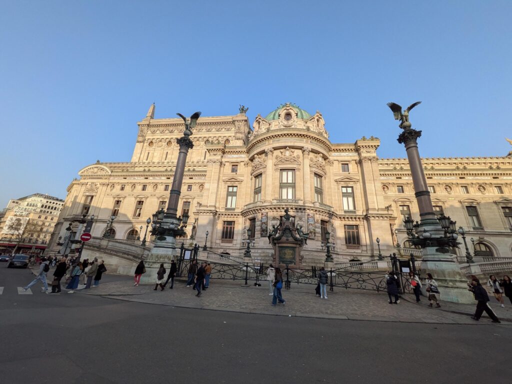 Vue de l'opéra de Paris